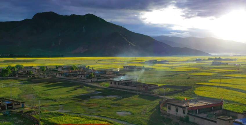 拉孜人民永跟党 再唱山歌给党听