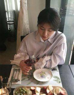 柠檬|河智苑40多岁凭颜值登上热搜！冻龄美肌离不开3个“独门小秘诀”