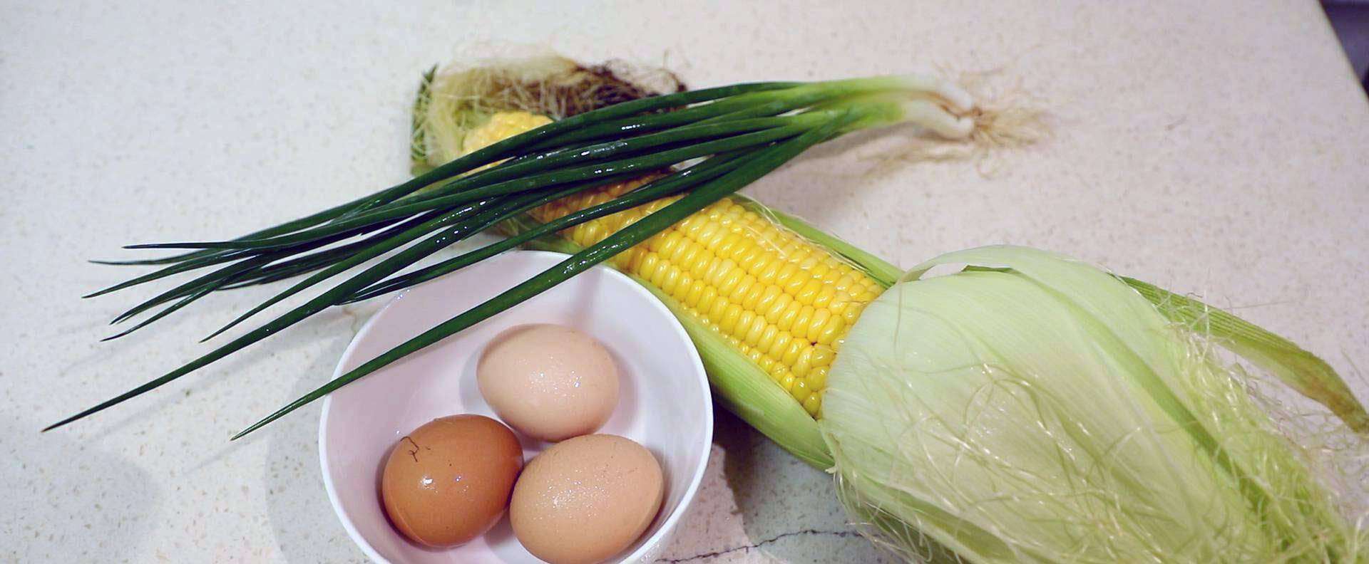 美食|鸡蛋这样做滑嫩香甜，不炒不蒸不用一滴油，上桌一下子孩子抢着吃