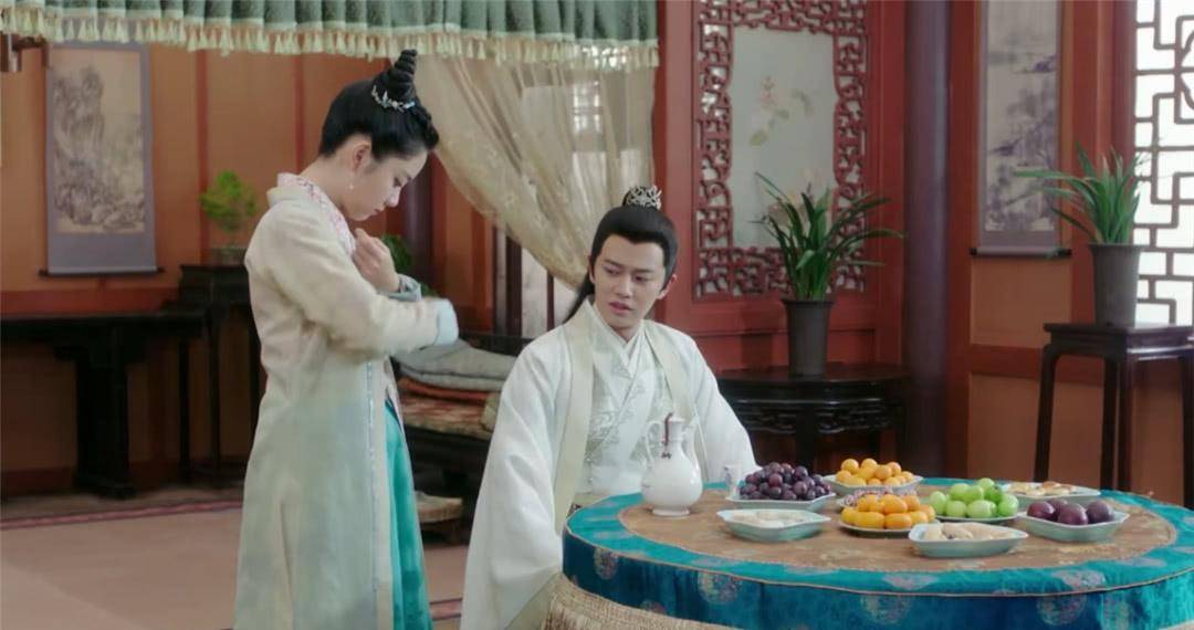 谢宵|《锦衣之下》：陆大人的三次“口是心非”，最后打脸来得“真香”