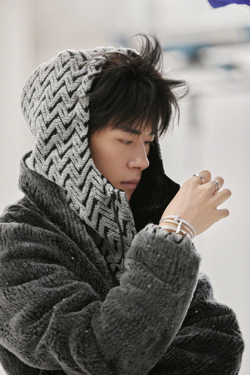 白雪|易烊千玺皑皑白雪意境大片