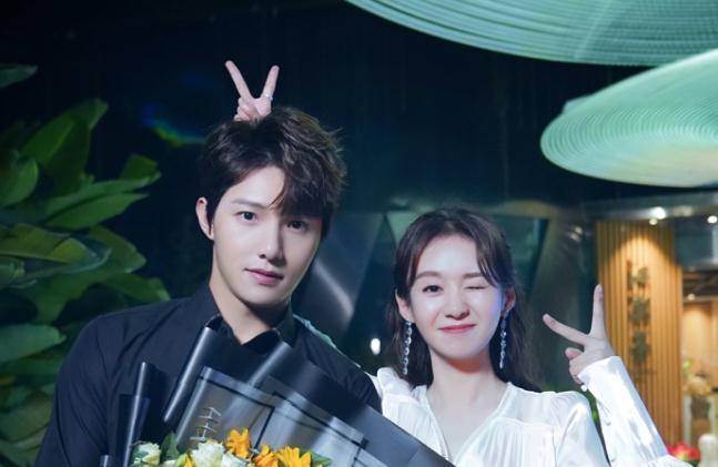 风声电影版和电视剧版哪个好看 758fe61ff4a9430eb0f256cacea7ae6c.jpeg