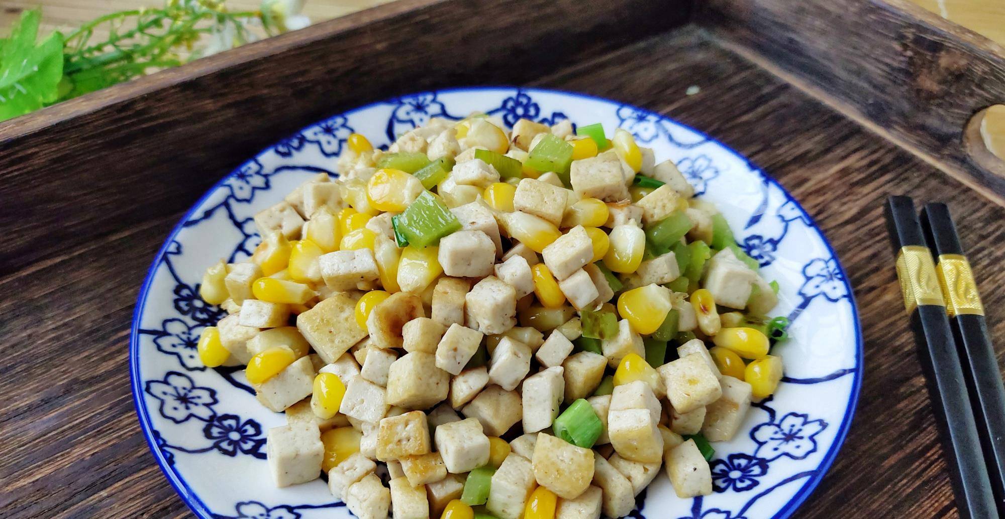 下水|秋天，豆腐和它是最佳搭档，入口浓浓的香味，比大鱼大肉吃着舒服