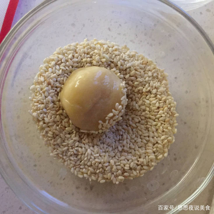 碗面|嘴馋，教你做零食，1碗面2个蛋，不揉不擀，半小时出锅，酥脆香甜