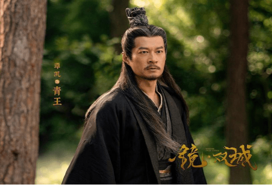 官宣|《镜双城》官宣海报，李易峰携手陈钰琪寻觅梦想家园