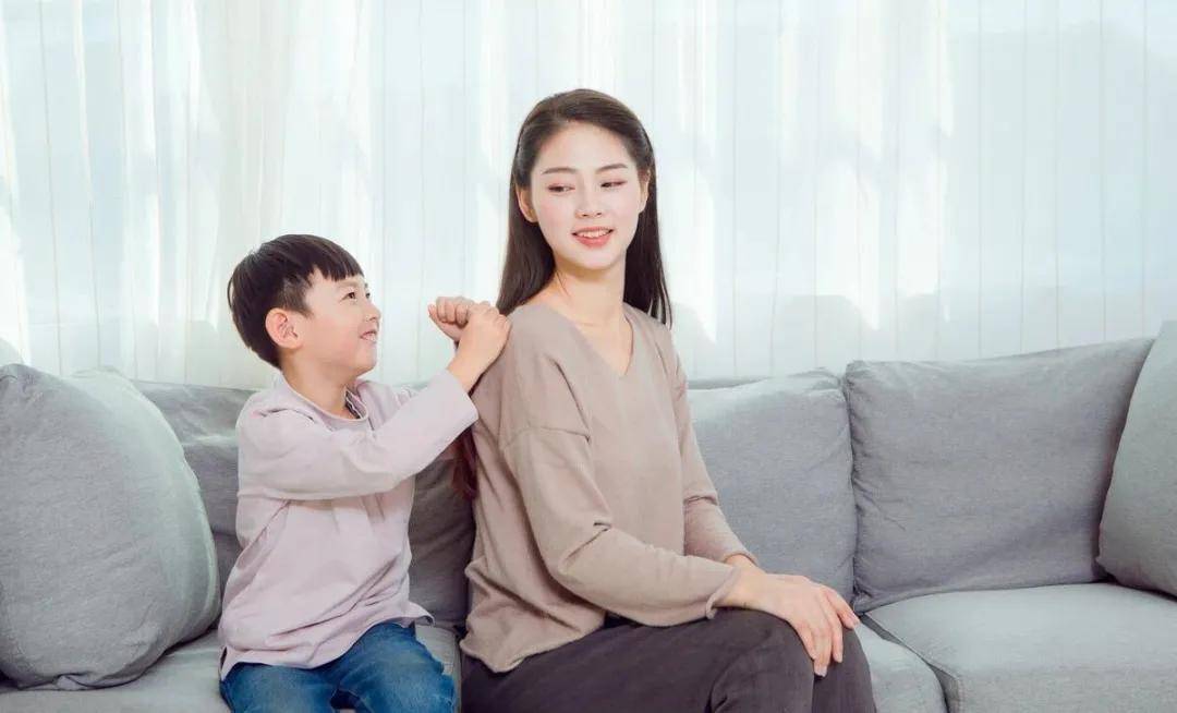 如何保持自我觉察 ccae2c09624e4b1db1fcffa317c426f8.jpeg