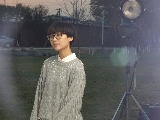 原创周笔畅承认整容失败本想照着杨幂整结果整完却像刘诗诗