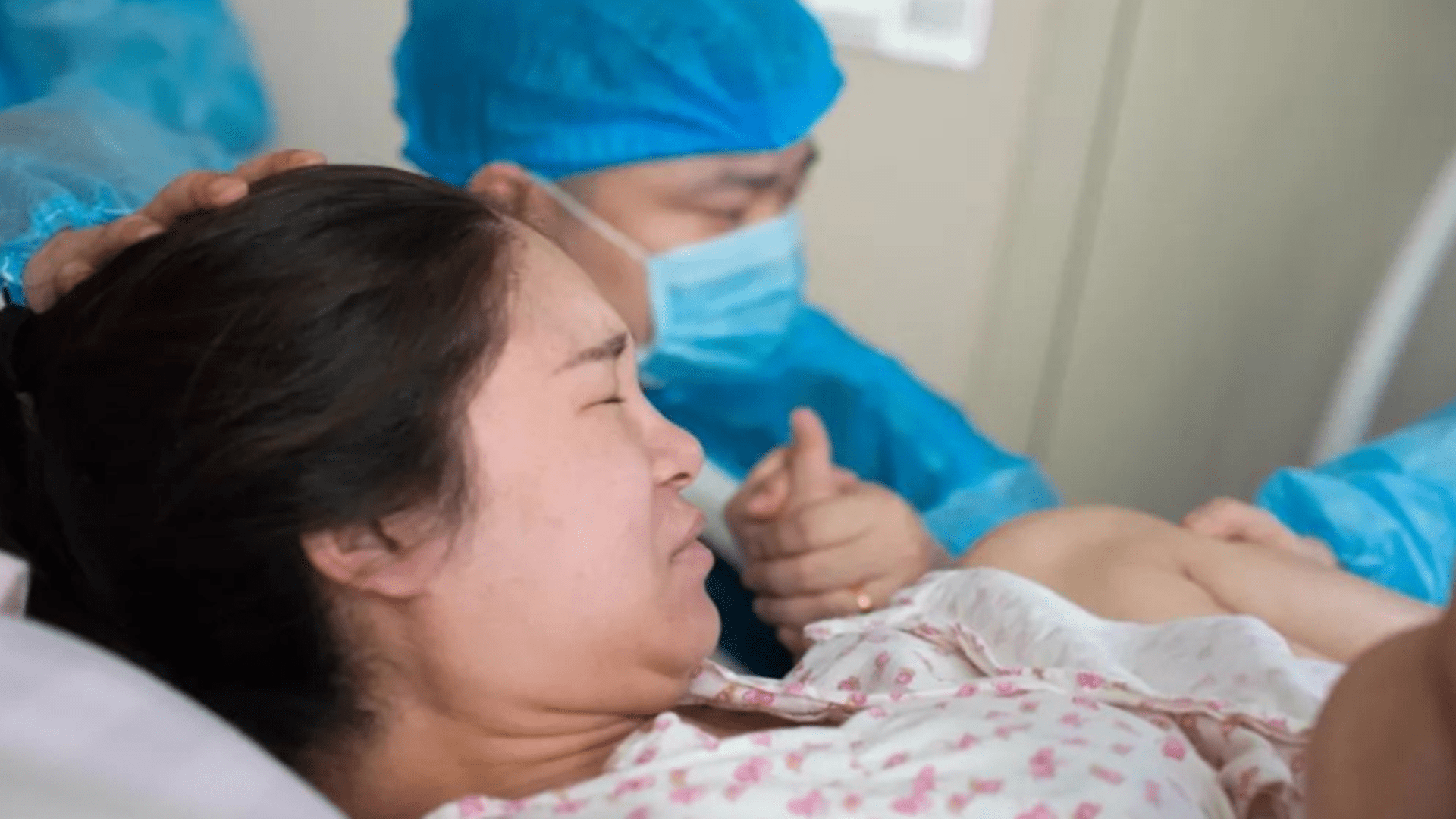 香气|香妃复活？2.6公斤新生儿罕见散发香气，是否“轮回”存在？