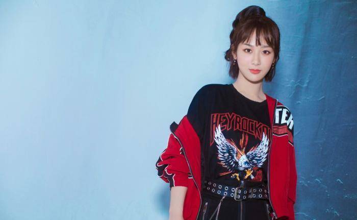 微博热搜榜杨紫 4deae34104094e98a166e3c0e0b3cd0a.jpeg