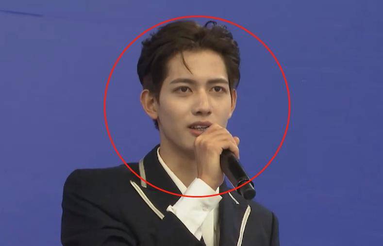 刘宇|《创造营4》开直播，胡烨韬甘望星颜值下滑，他才是“门面”担当