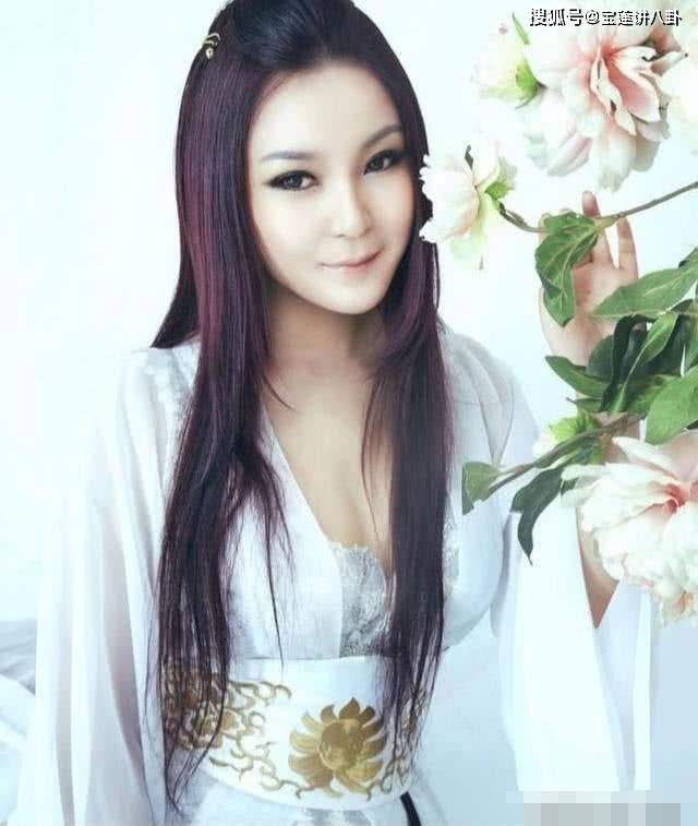 梦想|因长得丑，蒙面上好声音，被那英拒绝五年后，如今高不可攀