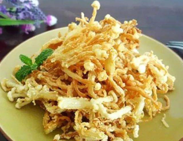 做法|金针菇的新吃法,做法简单,营养美味,也可以当零食吃哦!