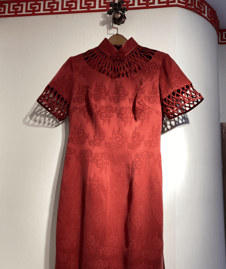 扣子|济南旗袍 不一样的金扣子 不缺婀娜与风情