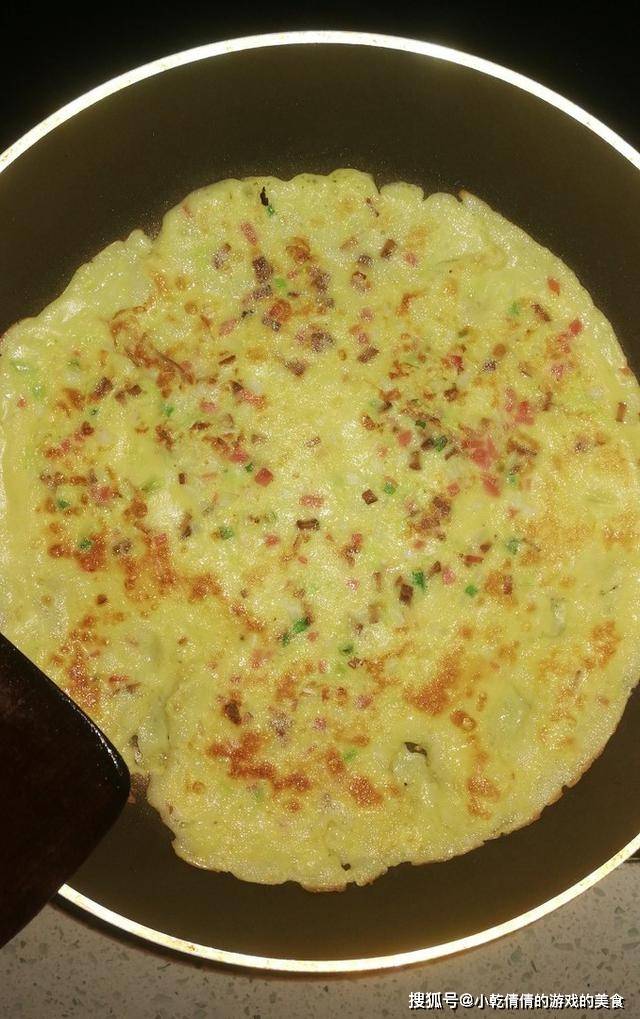 因为|教你做好吃的葱花鸡蛋饼，只需要3分钟，简简单单搞定早餐