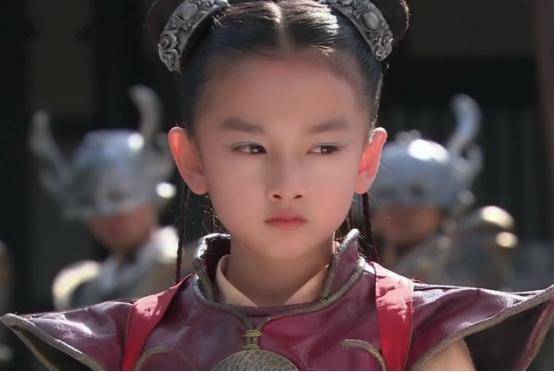 5位哪吒的扮演者:宋祖儿最好看,吴磊最可爱,而她演的最经典