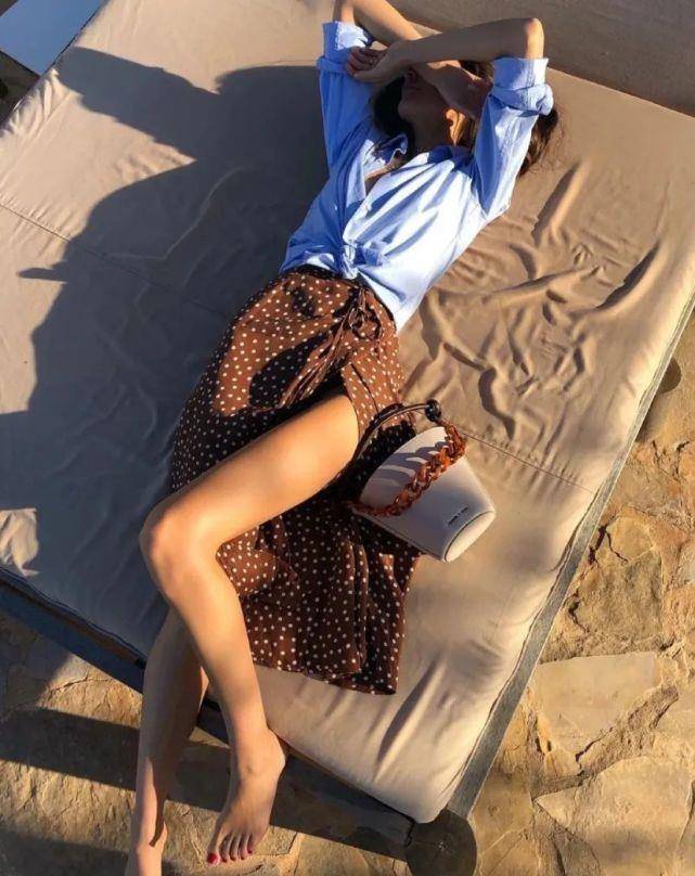 美人|杨采珏穿衬衫是法式美人,怎么我穿就成了法式土狗?