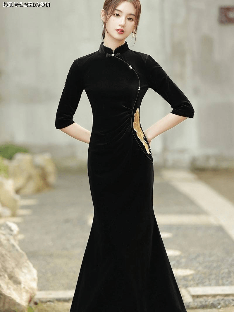 纯黑旗袍,太冷艳了!