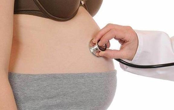 怀孕肚子一跳一跳的是宝宝在干嘛 9701537caa9b4f3d9152942f133e8670.jpeg