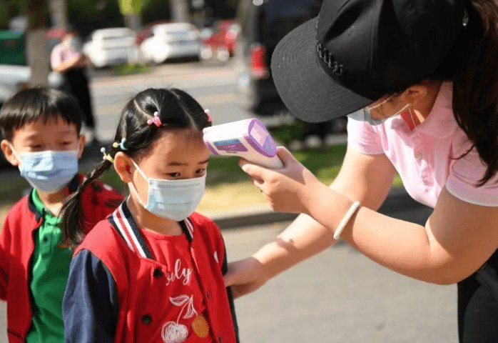 进行|幼儿园进行“家庭背景”调查，家长见招拆招，化身反套路高手