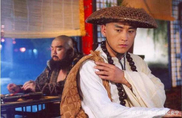 角色|李冰冰任泉同届，最为埋没的上戏帅哥，50岁“千面小生”发福了