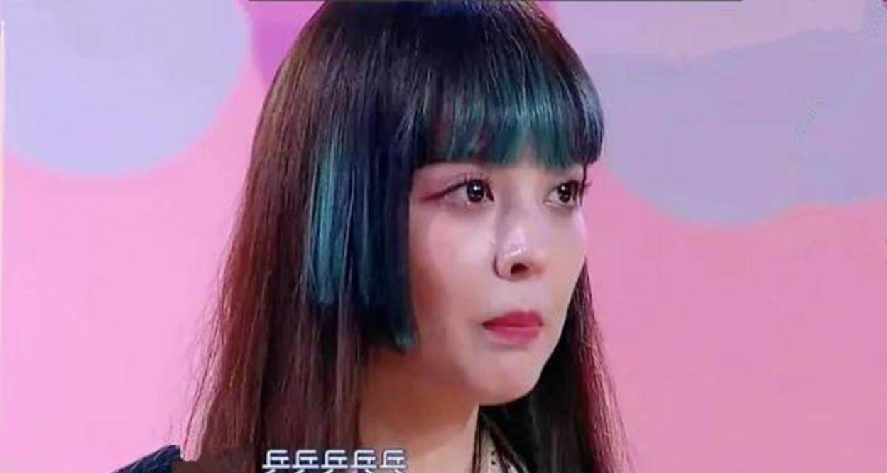 塌鼻梁适合齐刘海吗 cb6481b044fa4af9b67f81e8e488bd52.jpeg