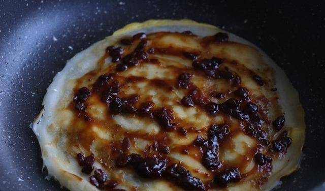 营养|营养好早餐，教你自制鸡蛋薄饼，成本低出锅快