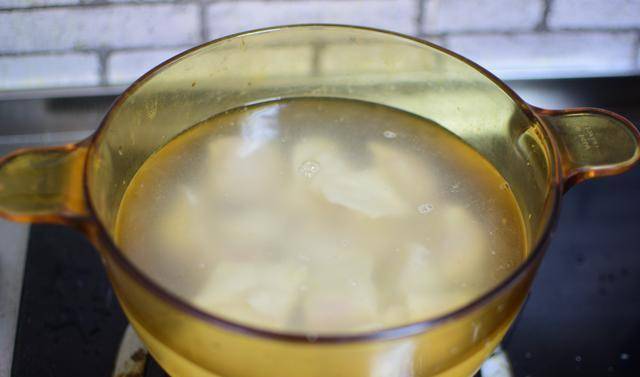 辣椒粉|这早餐我家每周必做，女儿最爱，每次一大碗都吃精光，不烦没营养