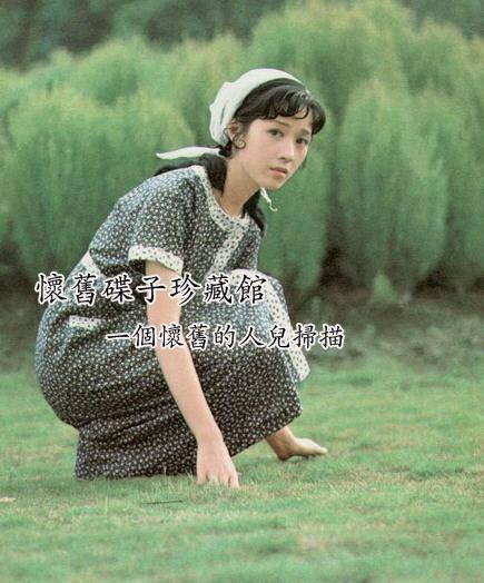 配饰|龚雪人生活得真漂亮,年轻时穿衣经典不过时,老年穿衣也时髦洋气