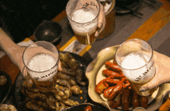 因为|当代青年喝酒图鉴