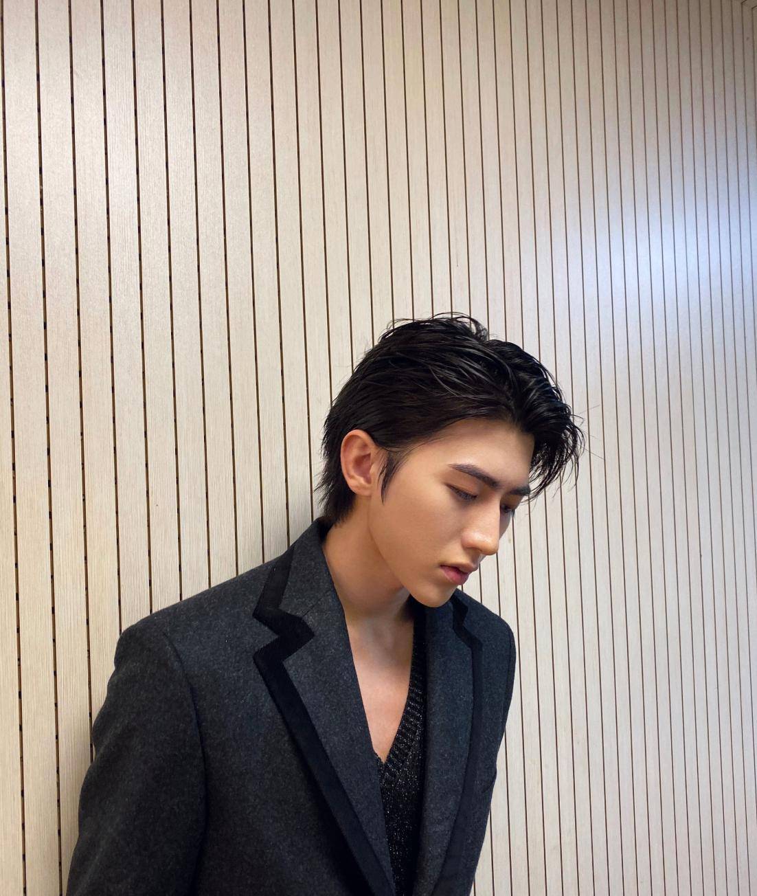 当红|当红男星的衬衣竟是全球独一件？审美独特，网友：只有他能撑起