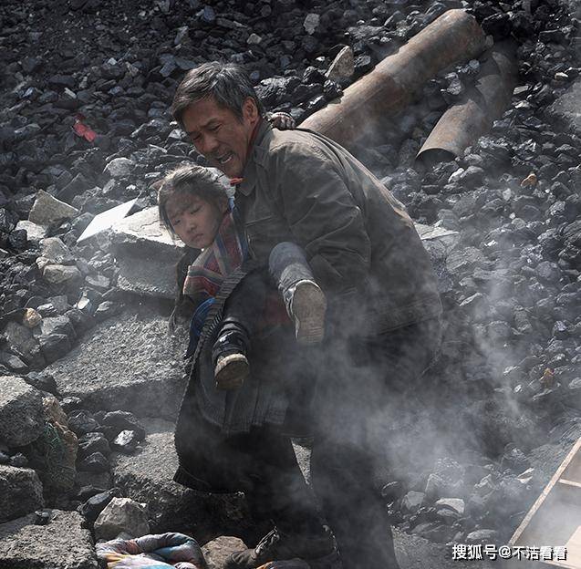 档期|两天票房不到5000万，《峰爆》表现尚可，但救不了9月院线