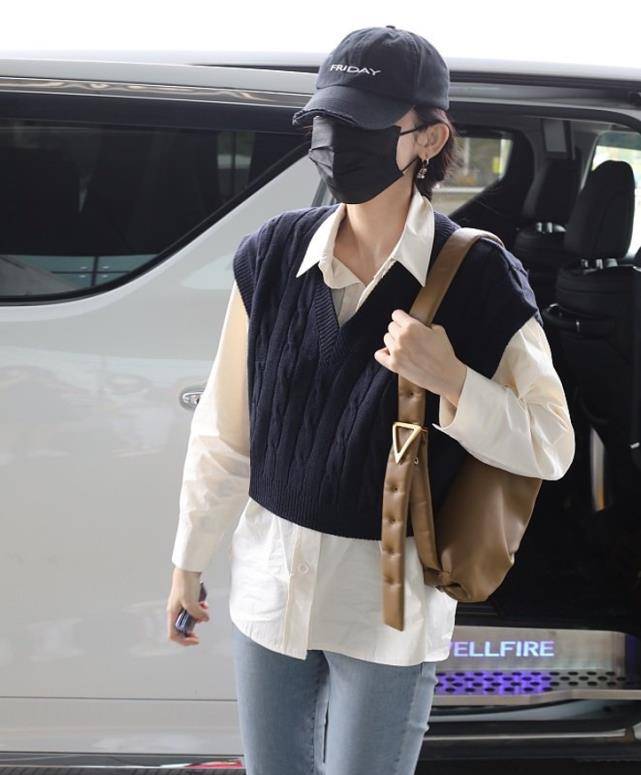 身材|求你千万别碰六分直筒裤，娜扎都撑不起来，穿上后大腿粗到不敢信