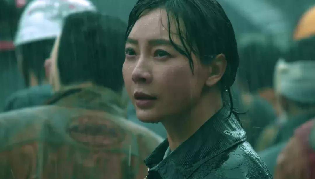 因为|上映2天票房有望破亿？朱一龙的新片打了太多人的“脸”