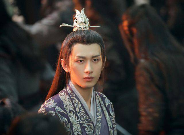 阿乐乐|杨紫新剧“遭争议”，成毅借此“提升咖位”？还未上映便引来群嘲