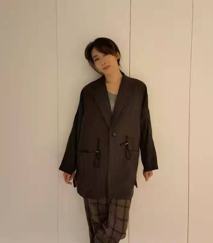 黎姿|人到中年就要像黎姿这样，在穿搭中用“减法”，在什么场合都适用