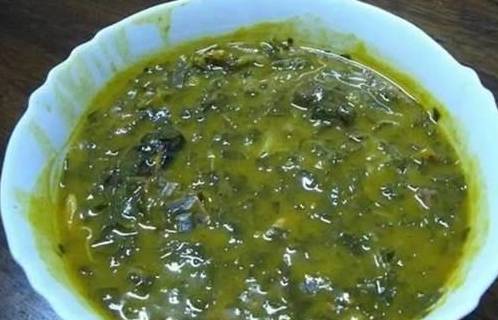 因为|孩子回家常喊饿，妈妈发现孩子经常倒掉午饭，背后原因让人无奈