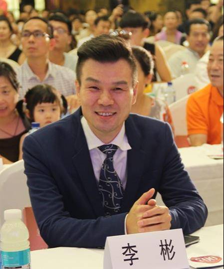 卫视|57岁的李彬，状态颇为憔悴，他是个妥妥的妻管严，他为何怕老婆？