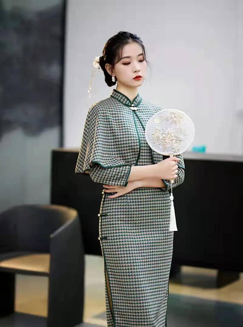 民国时期|你喜欢的格子旗袍,复古文艺雅致,让那种温柔淡雅的气质一览无遗