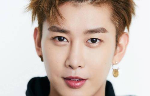 因为|王一博变导师被为难，评价前队长谨慎发言，最后只能说俩字