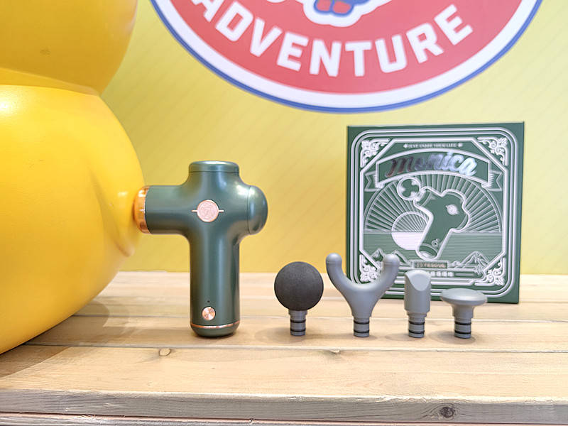 必备|随身按摩必备，华为智慧生态，野小兽X华为随身筋膜枪Monica体验