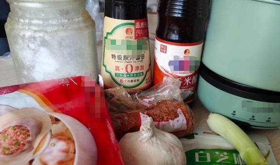 辣椒粉|秋天的早餐,吃它最舒服,一大碗下肚,超满足,几分钟就上桌