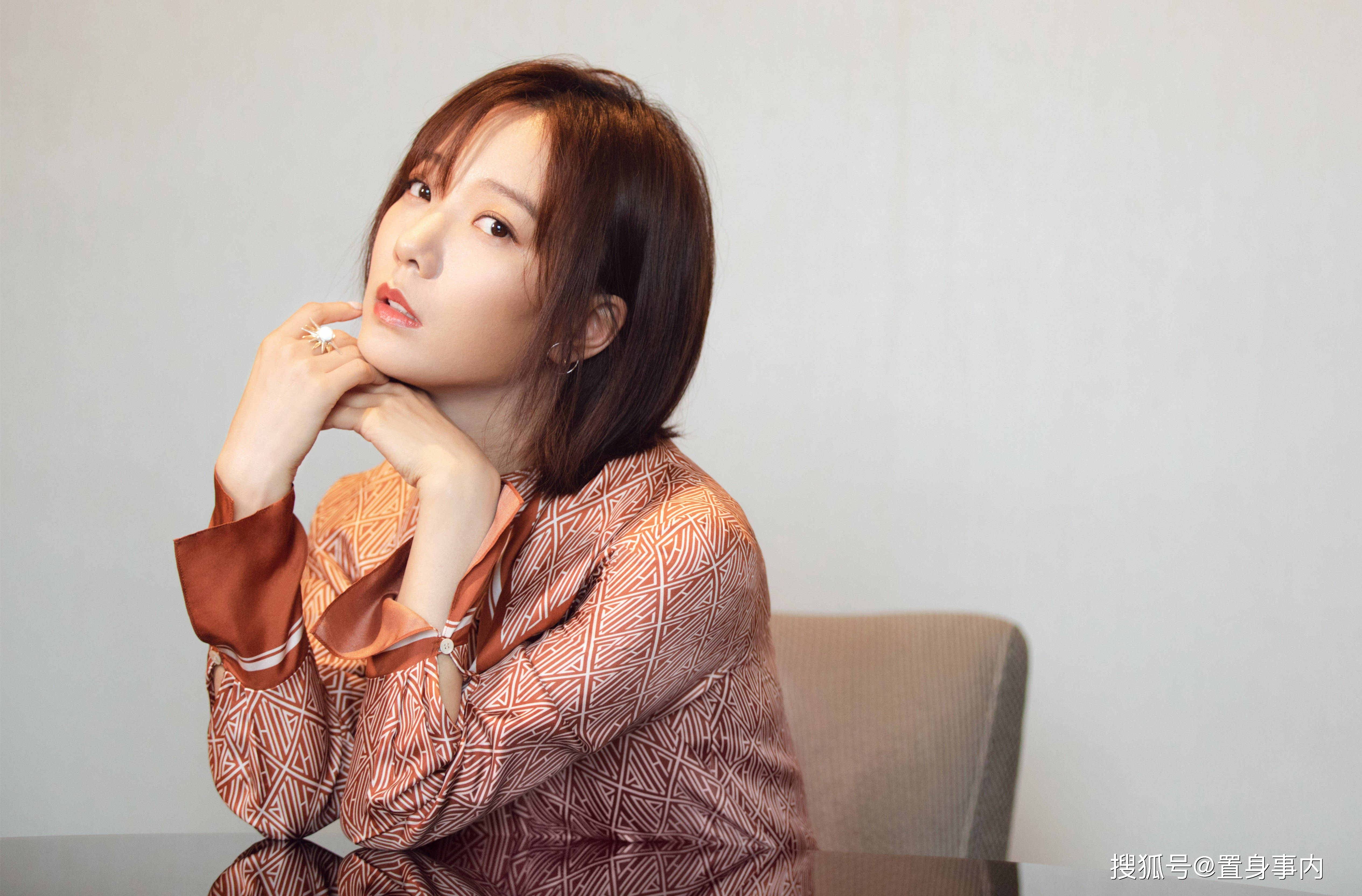 从"金鹰女神"到"小透明",37岁的王珞丹,经历了什么?