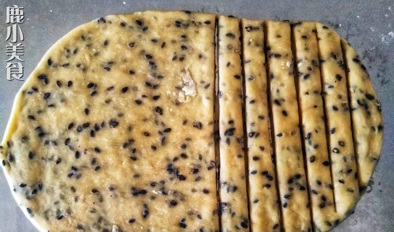 苏打粉|在家制作酥脆麻花,不放“苏打粉”也能酥脆美味,做法简单,贼香