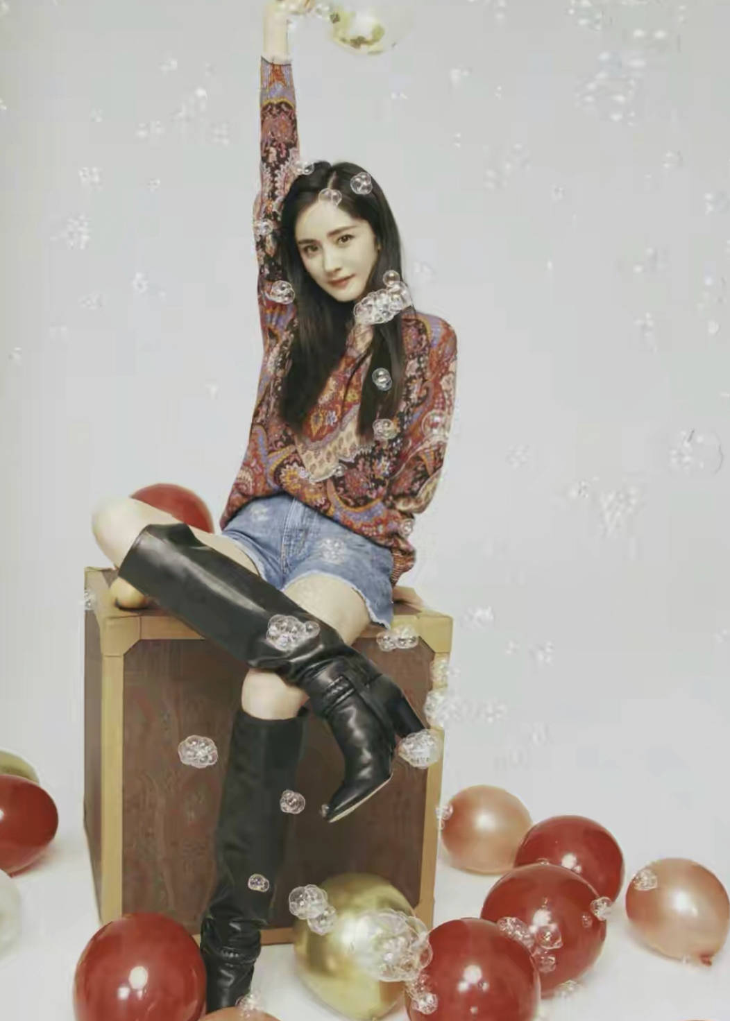 整体 “幂式穿搭”法则显高级，简直就是女性穿搭模板，直接照搬就可以