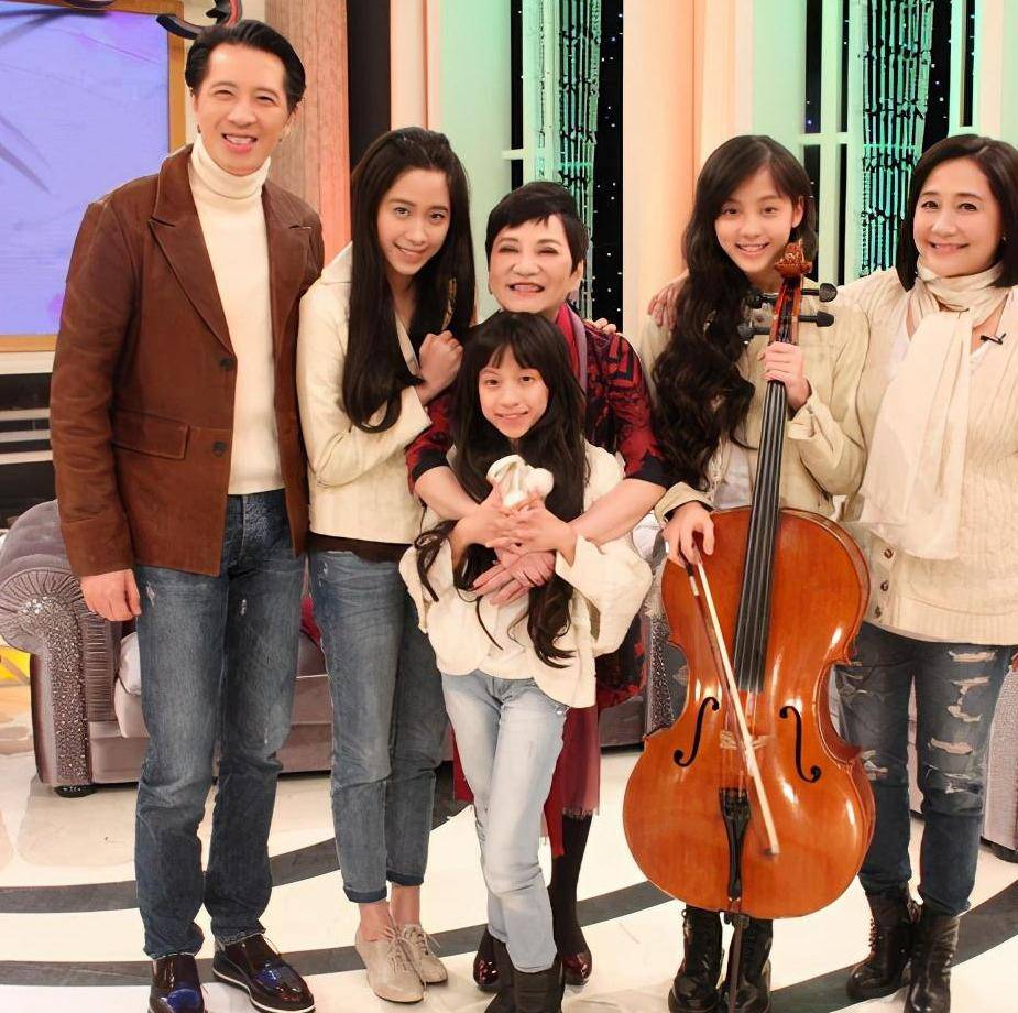 欧阳娜娜资源 4787e5b31c4a4a1c9543eb1c93d53ce2.jpeg