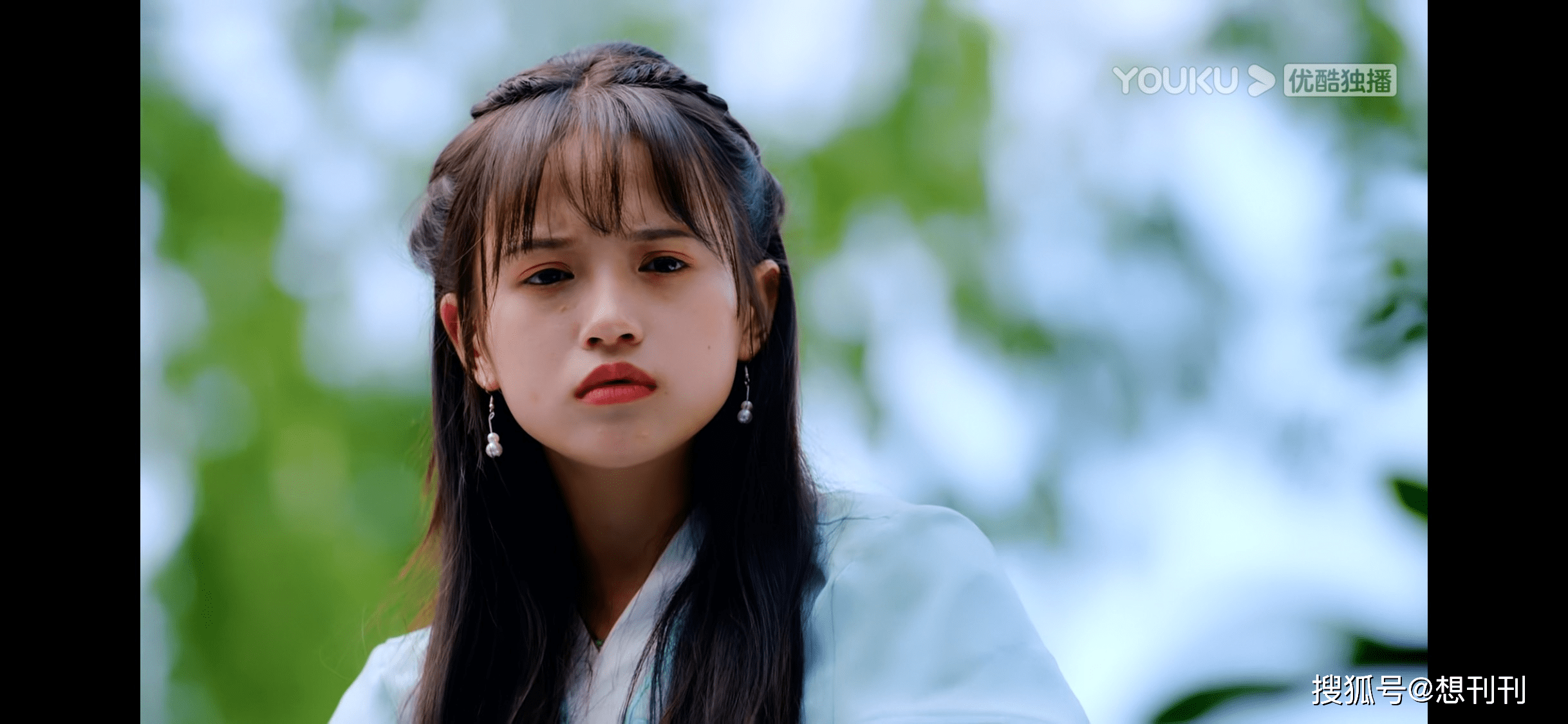 什么|五毒俱全！网剧主角配角一个比一个辣眼睛，整容崎岖超龄演技差…