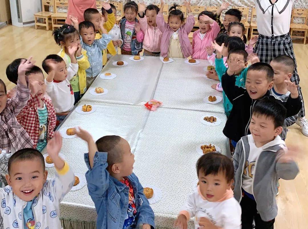 节日|吃月饼、做灯笼……航天基地这样欢度中秋佳节！