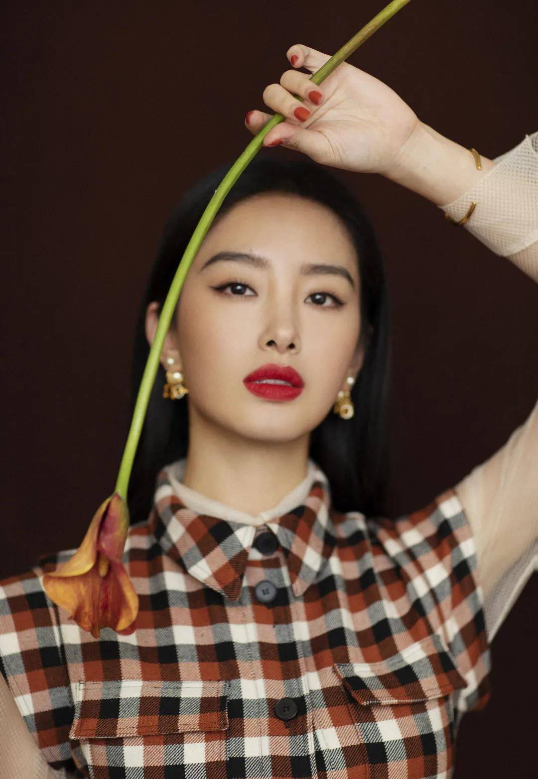 标准2021美女标准又变了，厚唇大嘴也能美出天际，真是太赞了