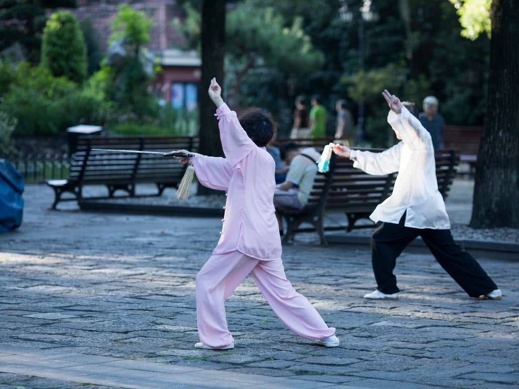 蔬果|血糖高就意味着患上了糖尿病？想要血糖安稳，生活中要做好3件事