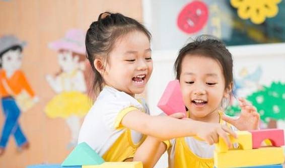 能力|幼儿园老师建议：尽量别让女孩穿裙子上学，给出的理由很中肯